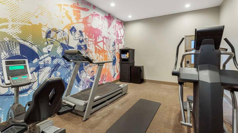<b>Best Western Chambersburg Health</b>. Images powered by <a href="https://iceportal.shijigroup.com/" title="IcePortal" target="_blank">IcePortal</a>.