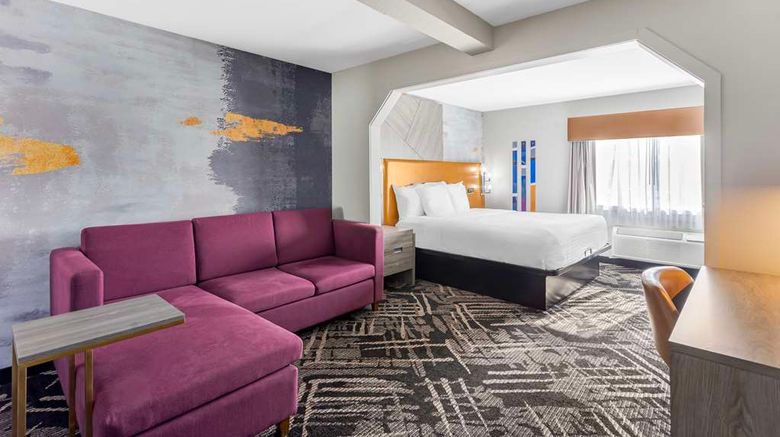 <b>Best Western Chambersburg Room</b>. Images powered by <a href="https://iceportal.shijigroup.com/" title="IcePortal" target="_blank">IcePortal</a>.