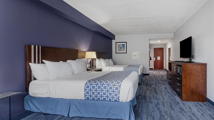 Best Western Garden Inn Room