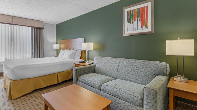 Best Western Garden Inn Room