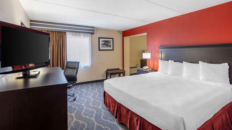<b>Best Western Inn at Blakeslee-Pocono Suite</b>. Images powered by <a href="https://iceportal.shijigroup.com/" title="IcePortal" target="_blank">IcePortal</a>.