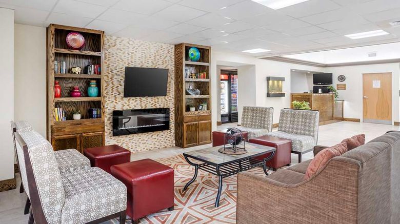 <b>Best Western Inn at Blakeslee-Pocono Lobby</b>. Images powered by <a href="https://iceportal.shijigroup.com/" title="IcePortal" target="_blank">IcePortal</a>.