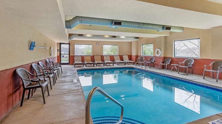 Best Western Danville Inn Pool