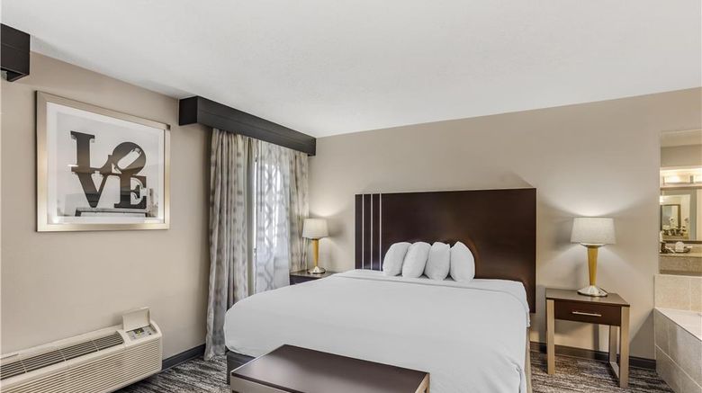 <b>Best Western Shippensburg Hotel Suite</b>. Images powered by <a href="https://iceportal.shijigroup.com/" title="IcePortal" target="_blank">IcePortal</a>.