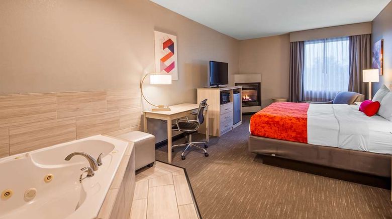 <b>Best Western Plus New Cumberland Inn Room</b>. Images powered by <a href="https://iceportal.shijigroup.com/" title="IcePortal" target="_blank">IcePortal</a>.
