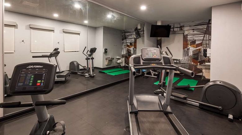 <b>Best Western Plus New Cumberland Inn Health</b>. Images powered by <a href="https://iceportal.shijigroup.com/" title="IcePortal" target="_blank">IcePortal</a>.