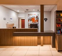 Best Western Plus New Cumberland Inn Lobby