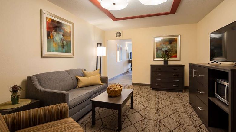 <b>Best Western Nittany Inn Milroy Suite</b>. Images powered by <a href="https://iceportal.shijigroup.com/" title="IcePortal" target="_blank">IcePortal</a>.