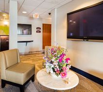 Best Western Nittany Inn Milroy Lobby
