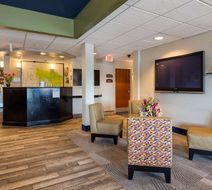 Best Western Nittany Inn Milroy Lobby