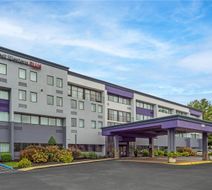 Best Western Plus Reading Inn & Suites Exterior