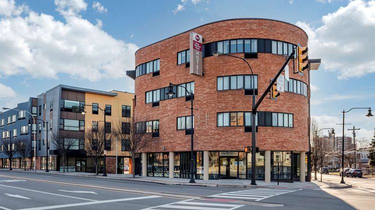 Best Western Plus Phil Arpt Widener Univ Exterior