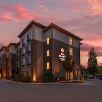 Best Western Plus University Park Inn &