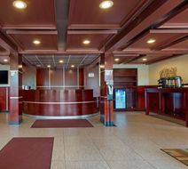 Best Western Plus Poconos Hotel Lobby