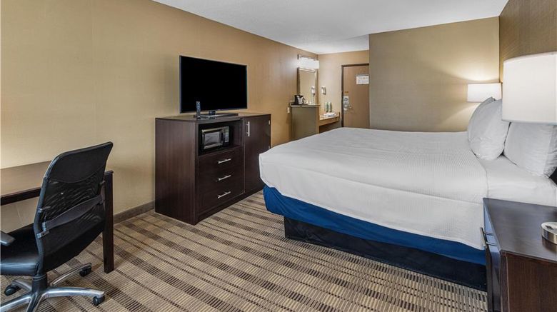 <b>Best Western Airport Inn Room</b>. Images powered by <a href="https://iceportal.shijigroup.com/" title="IcePortal" target="_blank">IcePortal</a>.