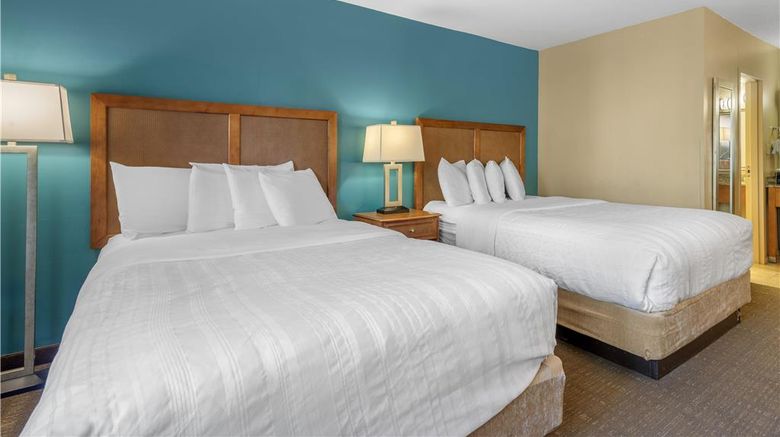 <b>Best Western Charleston Inn Room</b>. Images powered by <a href="https://iceportal.shijigroup.com/" title="IcePortal" target="_blank">IcePortal</a>.