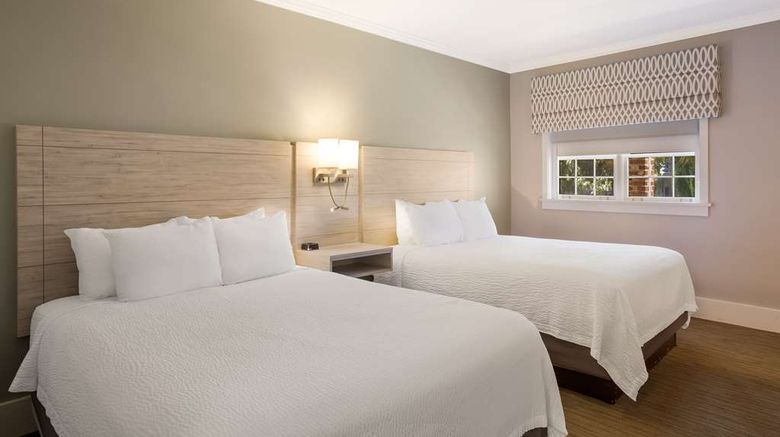 <b>Best Western Sea Island Inn Room</b>. Images powered by <a href="https://iceportal.shijigroup.com/" title="IcePortal" target="_blank">IcePortal</a>.