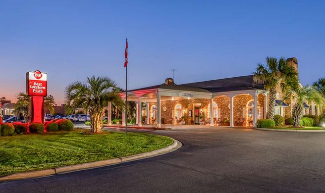 Best Western Plus Santee Inn Exterior