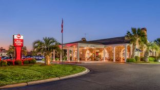 Best Western Plus Santee Inn