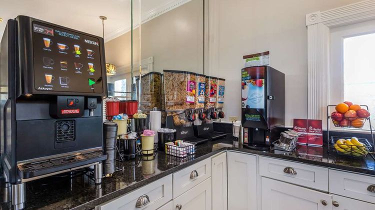 Best Western Plus Santee Inn Restaurant