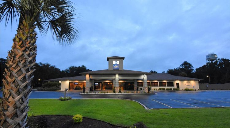 Best Western Point South Exterior