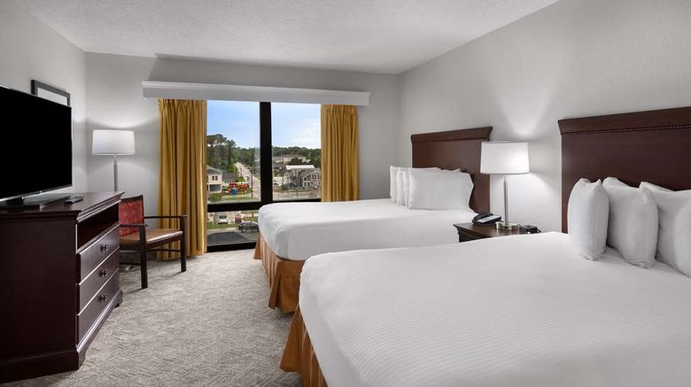 <b>Best Western Ocean Sands Beach Resort Suite</b>. Images powered by <a href="https://iceportal.shijigroup.com/" title="IcePortal" target="_blank">IcePortal</a>.
