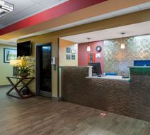 Best Western Seneca-Clemson Lobby