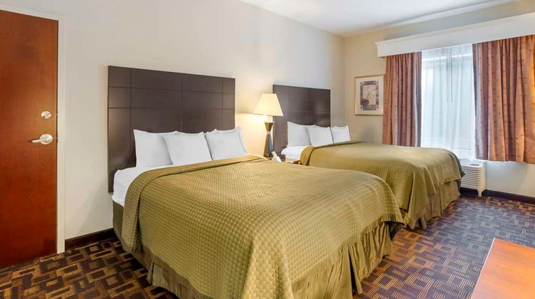 Best Western Carowinds Room
