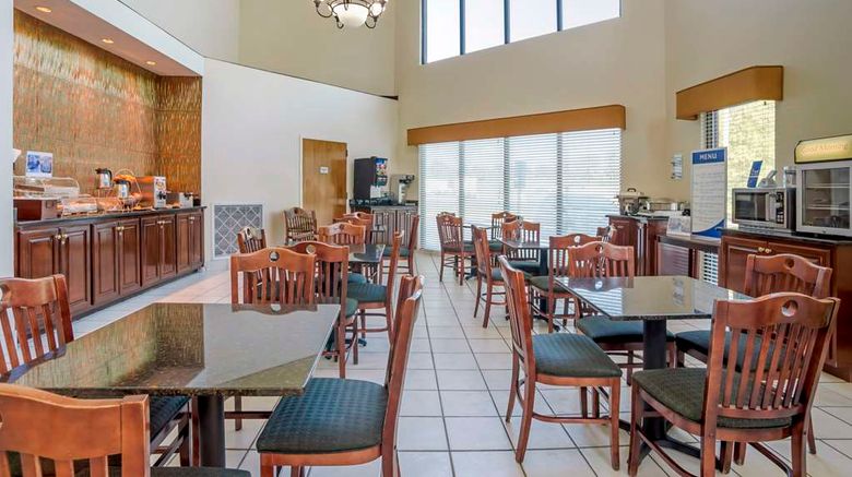 <b>Best Western Carowinds Restaurant</b>. Images powered by <a href="https://iceportal.shijigroup.com/" title="IcePortal" target="_blank">IcePortal</a>.