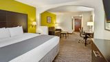 <b>Best Western Magnolia Inn and Suites Suite</b>. Images powered by <a href="https://iceportal.shijigroup.com/" title="IcePortal" target="_blank">IcePortal</a>.