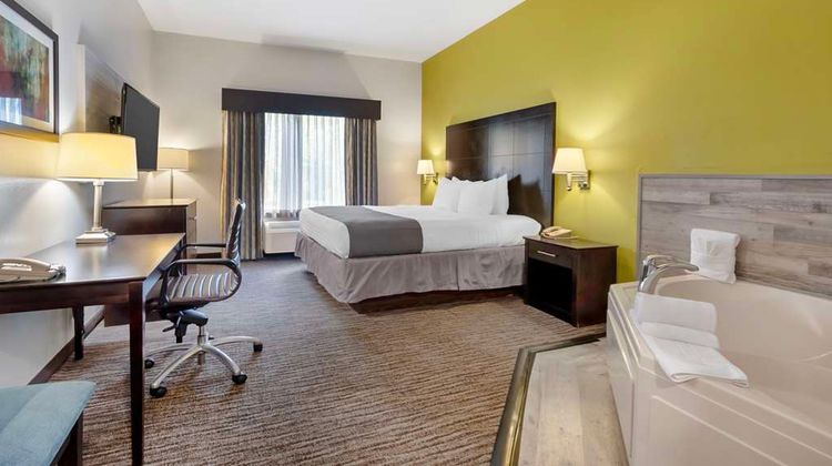 Best Western Magnolia Inn and Suites Room