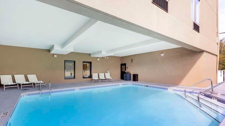 Best Western Magnolia Inn and Suites Pool