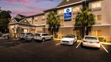 <b>Best Western Patriots Point Exterior</b>. Images powered by <a href="https://iceportal.shijigroup.com/" title="IcePortal" target="_blank">IcePortal</a>.