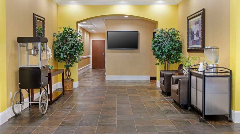 <b>Best Western Plus Greenville South Lobby</b>. Images powered by <a href="https://iceportal.shijigroup.com/" title="IcePortal" target="_blank">IcePortal</a>.