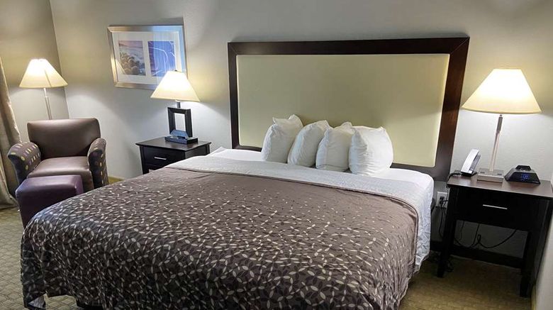 <b>Best Western Pawleys Island Room</b>. Images powered by <a href="https://iceportal.shijigroup.com/" title="IcePortal" target="_blank">IcePortal</a>.