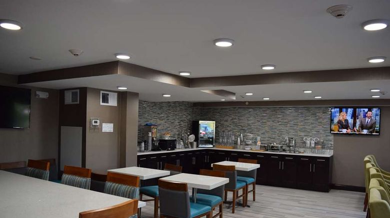 <b>Best Western Plus Hardeeville Inn Suites Restaurant</b>. Images powered by <a href="https://iceportal.shijigroup.com/" title="IcePortal" target="_blank">IcePortal</a>.