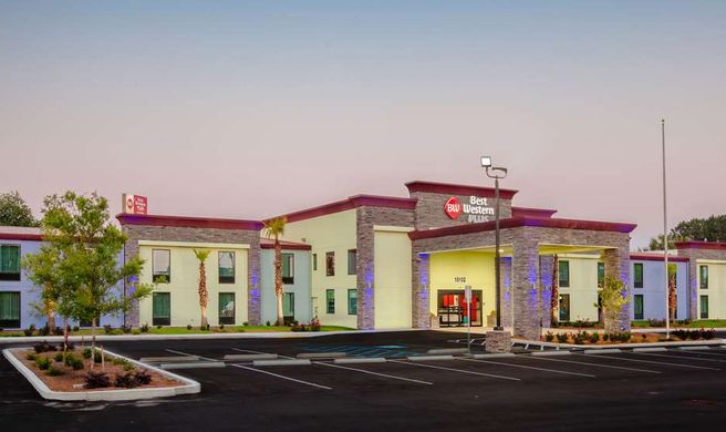 Best Western Plus Hardeeville Inn Suites Exterior