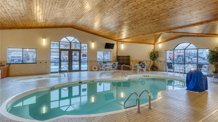 Best Western Plains Motel Pool