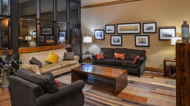 Best Western Kelly Inn Lobby