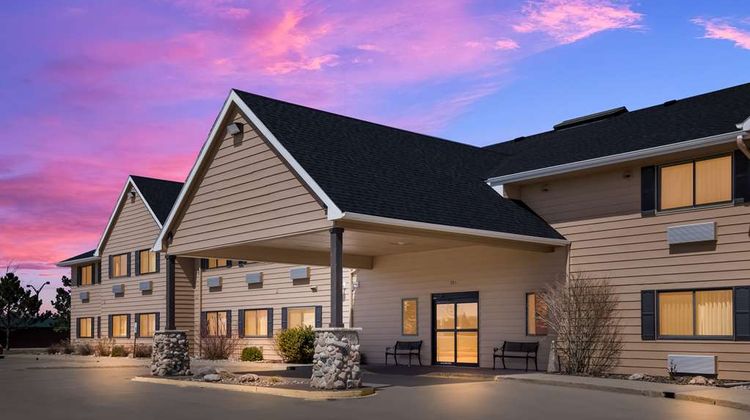 Best Western Vermillion Inn Exterior