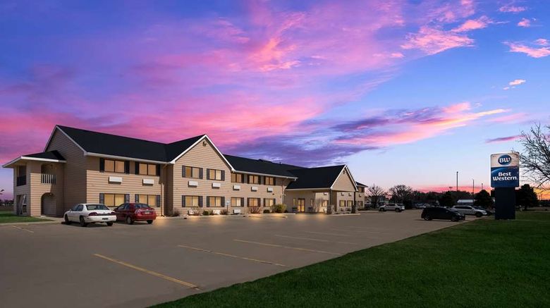 Best Western Vermillion Inn Exterior. Images powered by <a href="https://iceportal.shijigroup.com" target="_blank" rel="noopener">Ice Portal</a>.