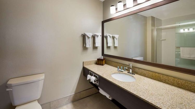 Best Western Vermillion Inn Suite