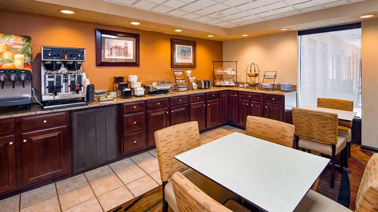 <b>Best Western Thunderbird Motel Restaurant</b>. Images powered by <a href="https://iceportal.shijigroup.com/" title="IcePortal" target="_blank">IcePortal</a>.