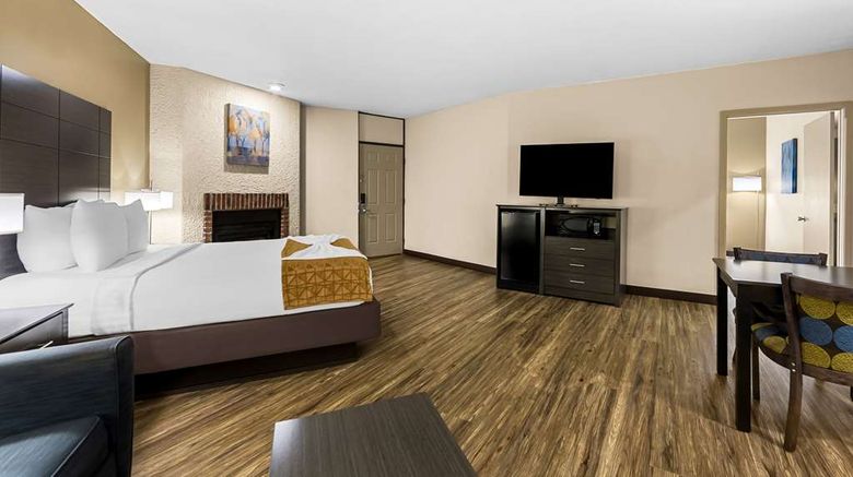 <b>Best Western Toni Inn Suite</b>. Images powered by <a href="https://iceportal.shijigroup.com/" title="IcePortal" target="_blank">IcePortal</a>.