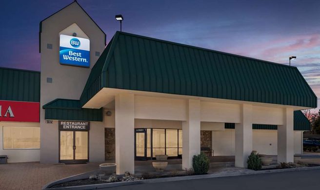Best Western Newport Inn Exterior