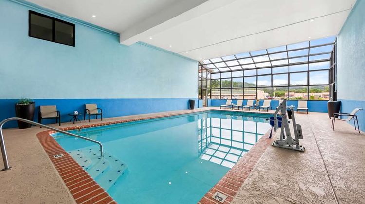 Best Western Dayton Pool