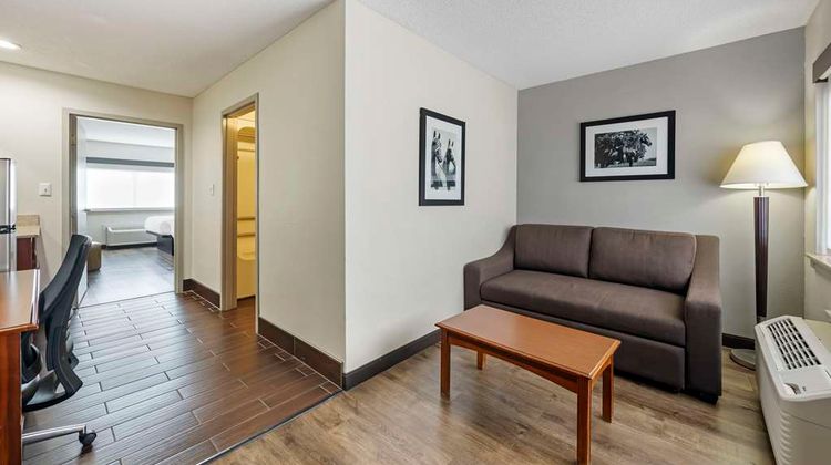 Best Western Shelbyville Inn and Suites Suite