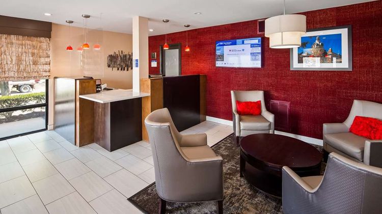 Best Western Murfreesboro Lobby
