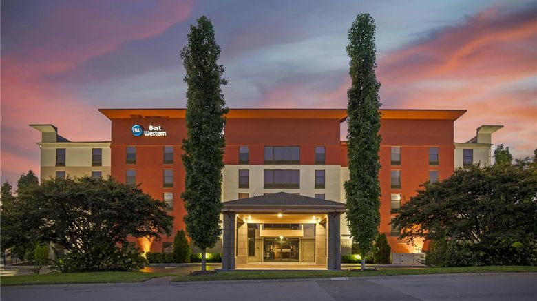 Best Western Suites near Opryland Exterior. Images powered by <a href="https://iceportal.shijigroup.com" target="_blank" rel="noopener">Ice Portal</a>.
