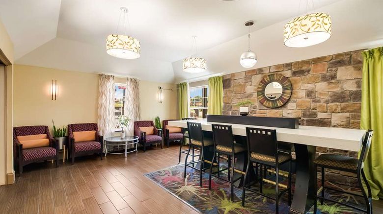 <b>Best Western Inn Restaurant</b>. Images powered by <a href="https://iceportal.shijigroup.com/" title="IcePortal" target="_blank">IcePortal</a>.